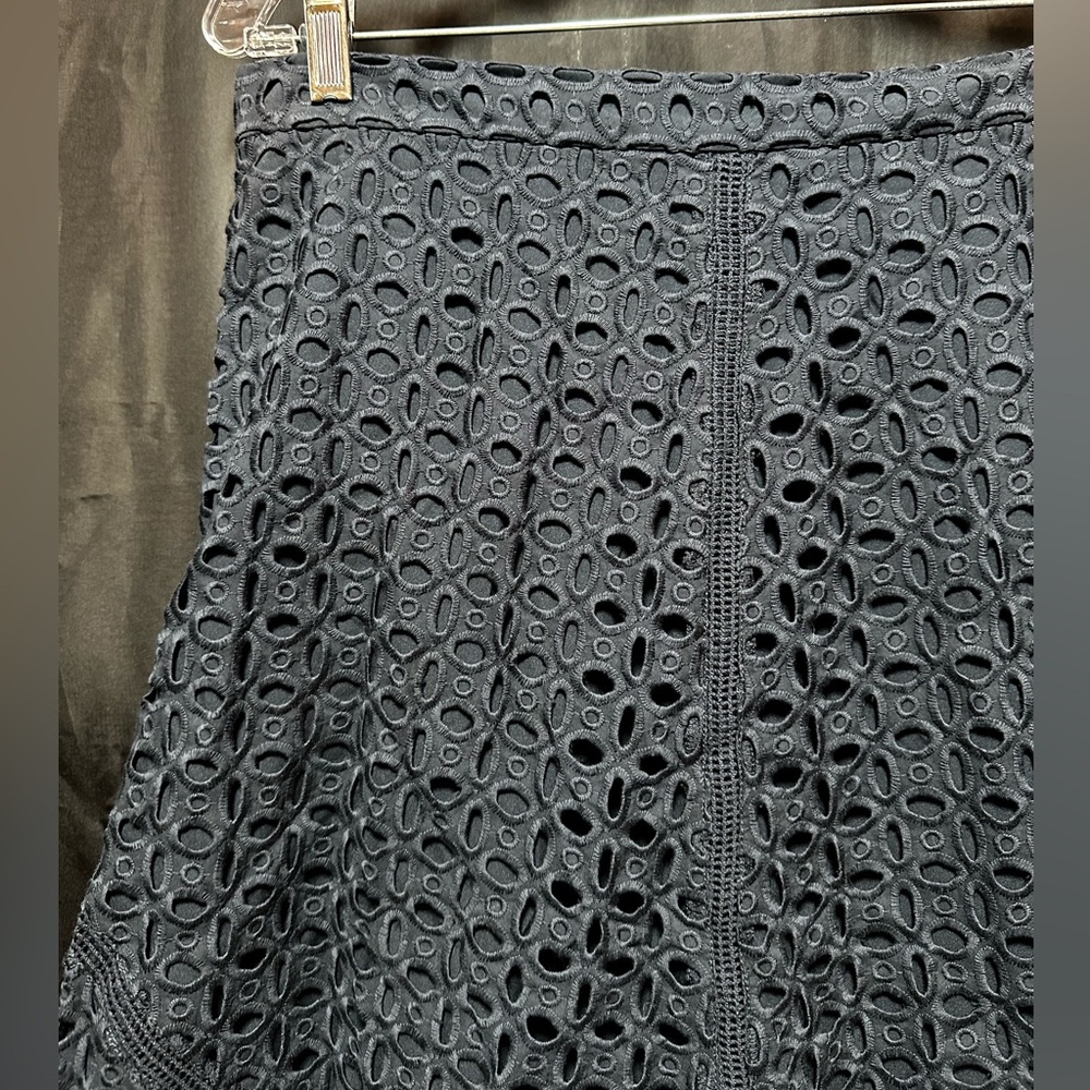 NWT ANN TAYLOR Women 100% Cotton Flare Skirt A-Line Eyelet Black Classic